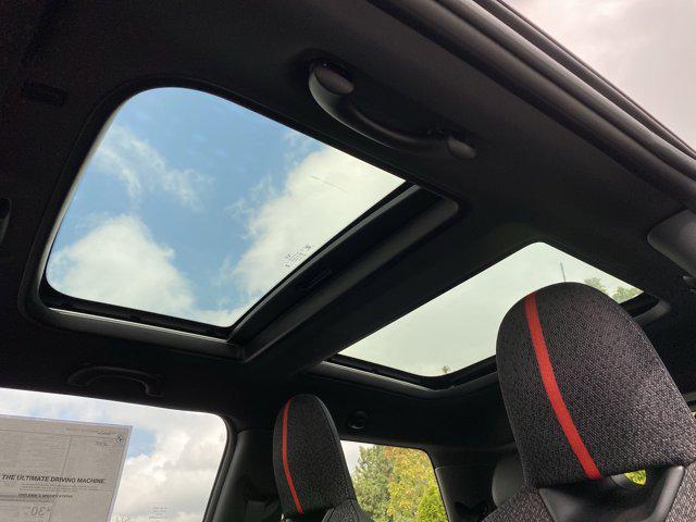 new 2025 MINI Hardtop car, priced at $42,555