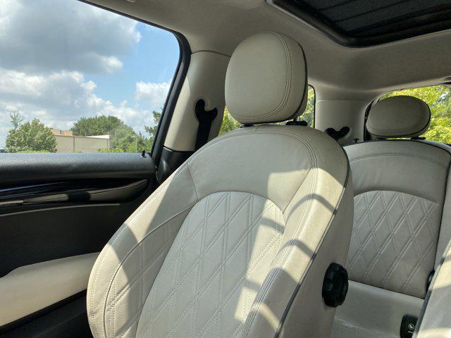 used 2024 MINI Hardtop car, priced at $27,988