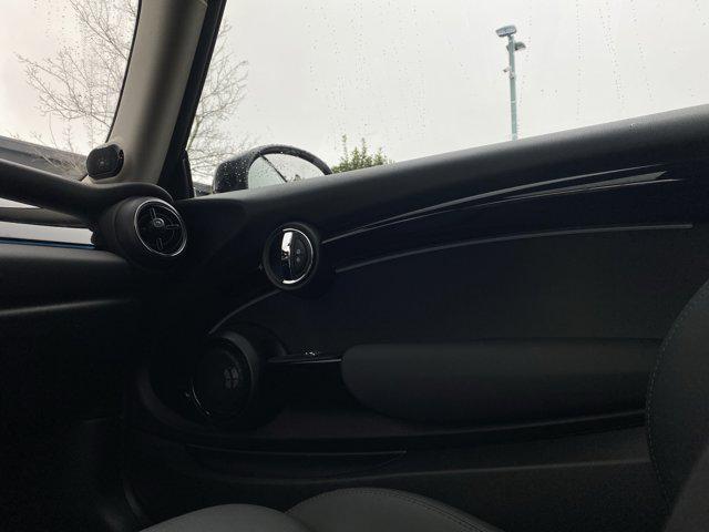 used 2024 MINI Hardtop car, priced at $24,988