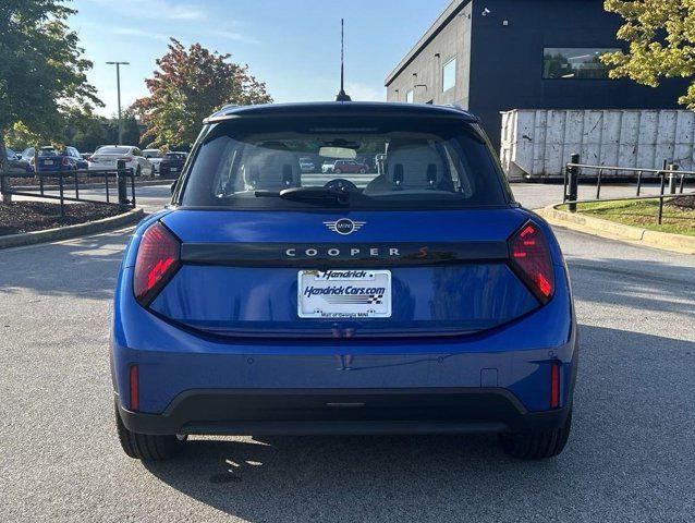 new 2025 MINI Hardtop car, priced at $36,745