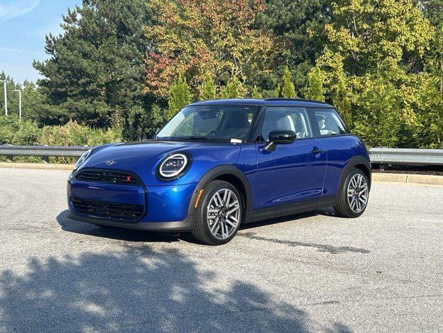 new 2025 MINI Hardtop car, priced at $36,745