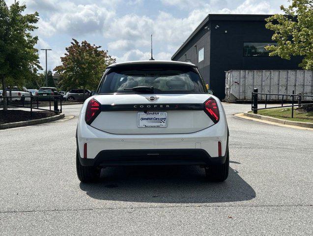 new 2025 MINI Hardtop car, priced at $37,545