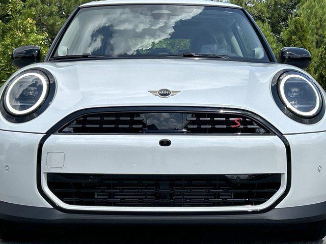 new 2025 MINI Hardtop car, priced at $37,545