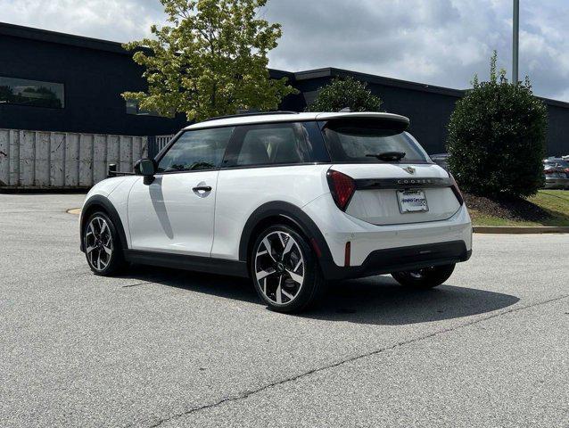 new 2025 MINI Hardtop car, priced at $37,545