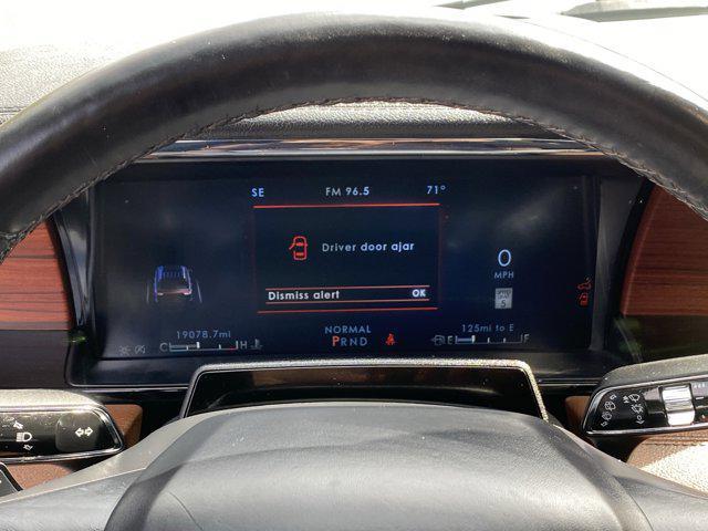 used 2023 Lincoln Navigator car, priced at $72,988