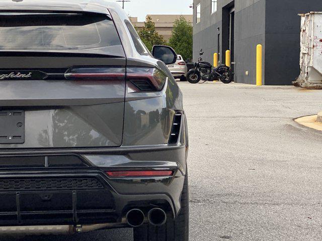 used 2024 Lamborghini Urus car, priced at $275,000