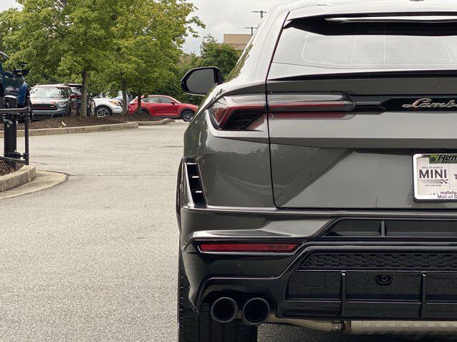 used 2024 Lamborghini Urus car, priced at $275,000