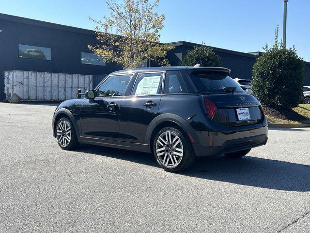 new 2025 MINI Hardtop car, priced at $36,595