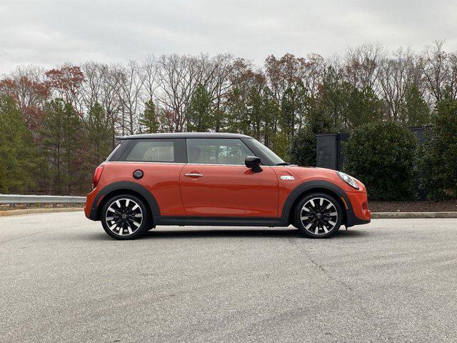 used 2021 MINI Hardtop car, priced at $24,988