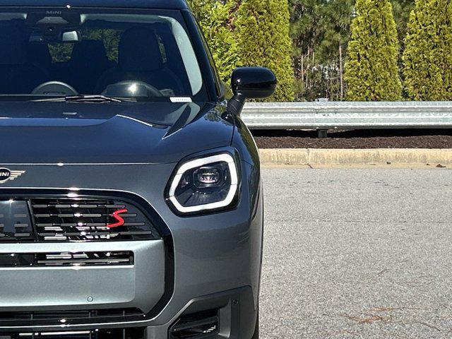 new 2025 MINI Countryman car, priced at $42,950