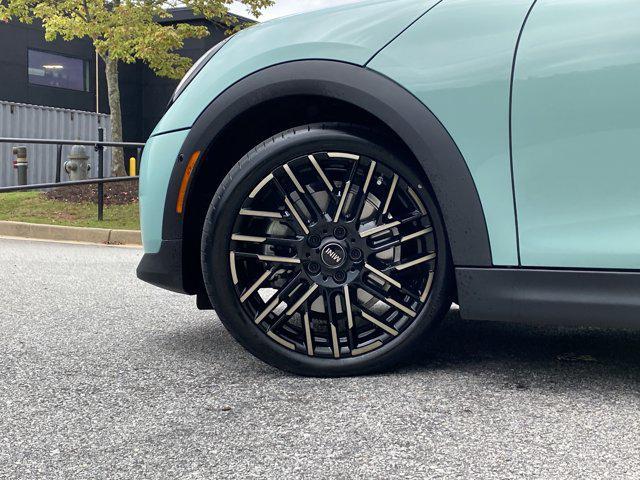 used 2025 MINI Hardtop car, priced at $34,988