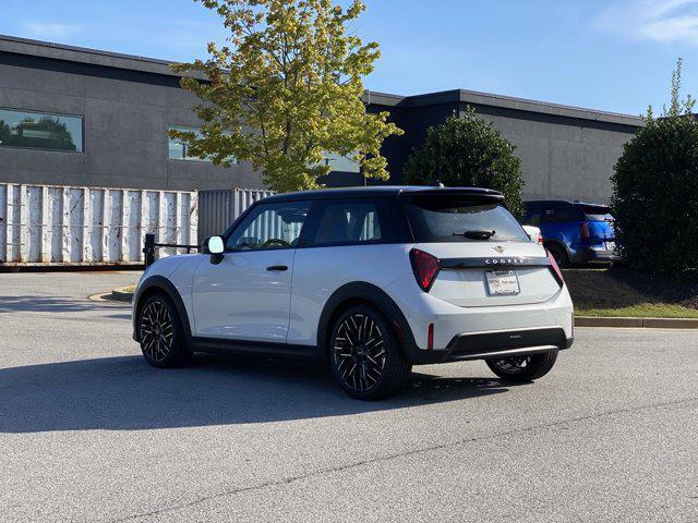 new 2025 MINI Hardtop car, priced at $38,295