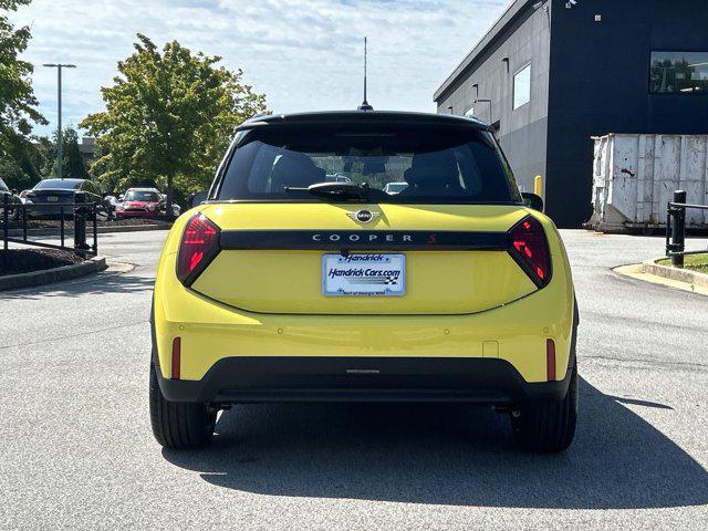 new 2025 MINI Hardtop car, priced at $36,145