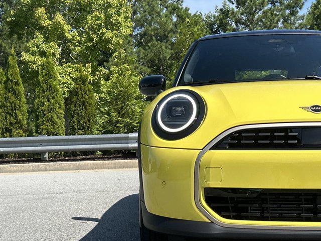 new 2025 MINI Hardtop car, priced at $36,145