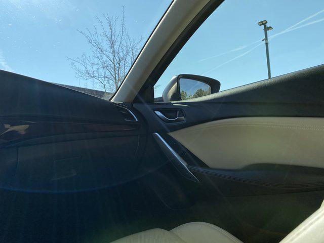used 2015 Mazda Mazda6 car, priced at $13,988