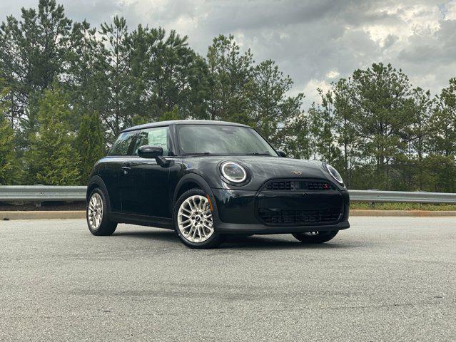 new 2025 MINI Hardtop car, priced at $37,810