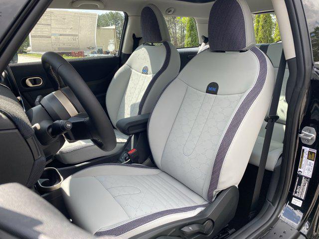 new 2025 MINI Hardtop car, priced at $37,810