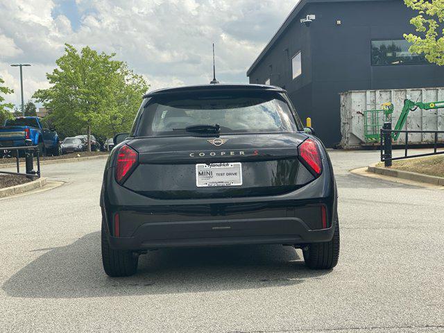 new 2025 MINI Hardtop car, priced at $37,810