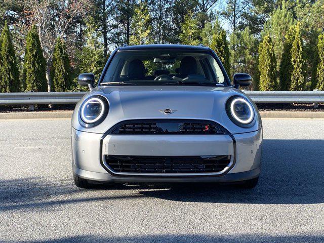 new 2025 MINI Hardtop car, priced at $37,695