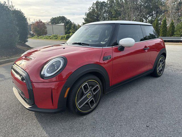 used 2024 MINI Hardtop car, priced at $25,000