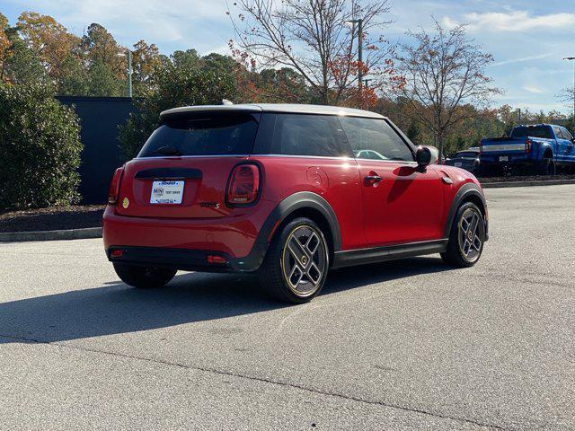 used 2024 MINI Hardtop car, priced at $25,000