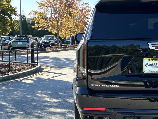 used 2025 Cadillac Escalade ESV car, priced at $195,000