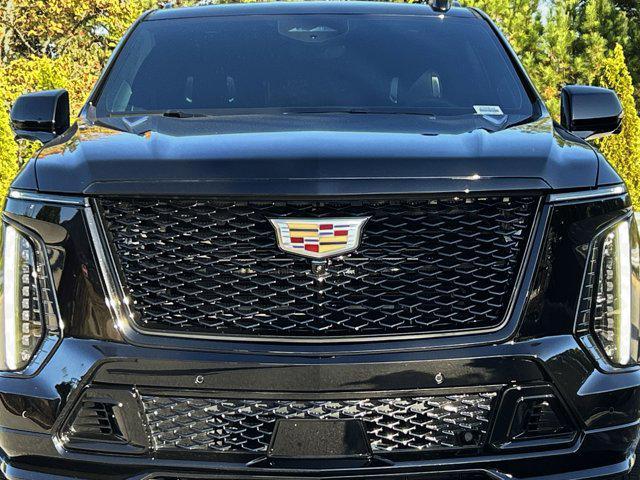 used 2025 Cadillac Escalade ESV car, priced at $195,000