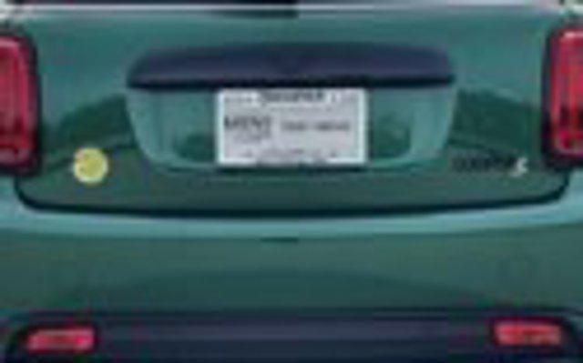 new 2024 MINI SE Hardtop car, priced at $37,695