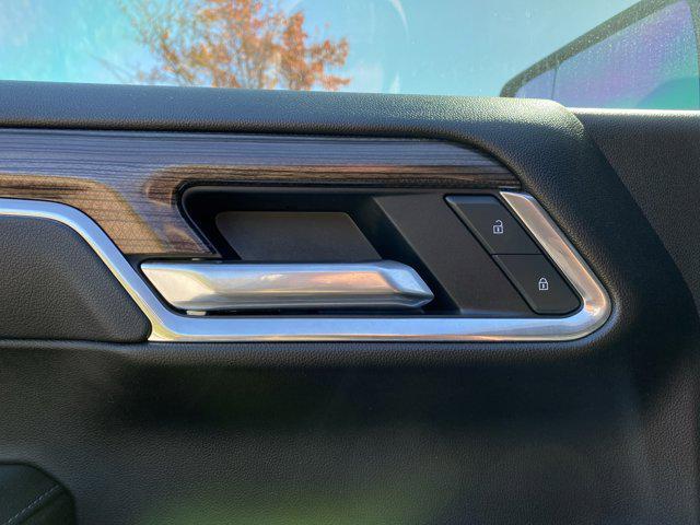 used 2025 Chevrolet Silverado 1500 car, priced at $59,988