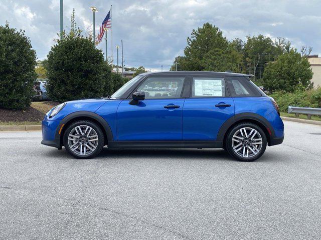 new 2025 MINI Hardtop car, priced at $36,980