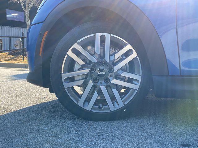 new 2026 MINI Hardtop car, priced at $33,725