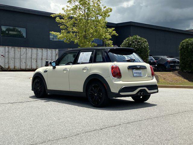 used 2022 MINI Hardtop car, priced at $25,988