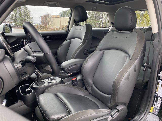 used 2024 MINI Hardtop car, priced at $22,988