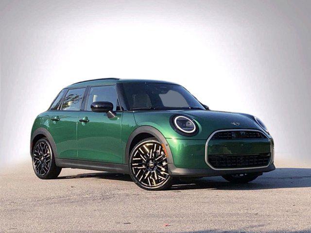 new 2025 MINI Hardtop car, priced at $37,995