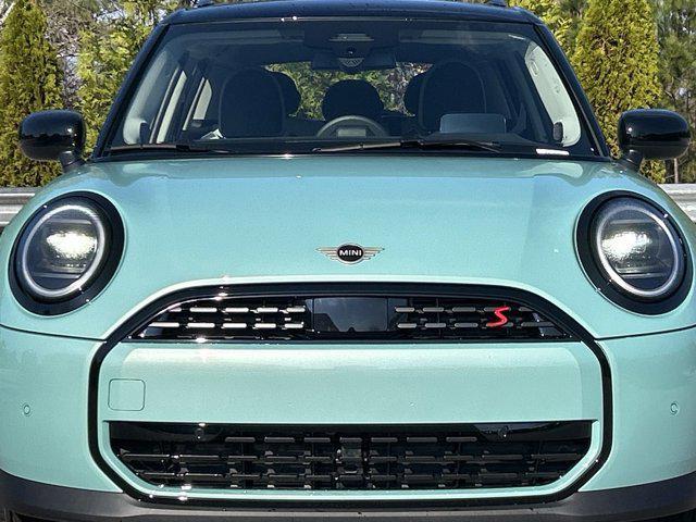 new 2025 MINI Hardtop car, priced at $37,995