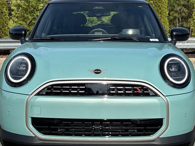 new 2025 MINI Hardtop car, priced at $36,895