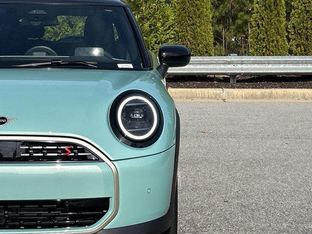 new 2025 MINI Hardtop car, priced at $36,895