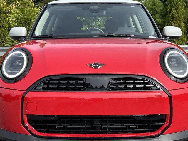 new 2025 MINI Hardtop car, priced at $32,420