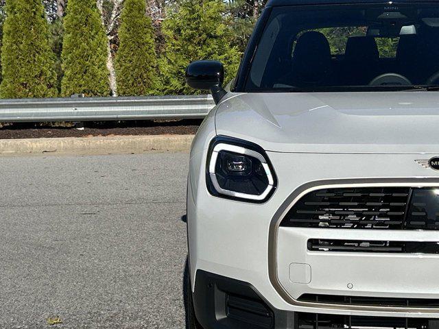 new 2025 MINI Countryman car, priced at $39,980