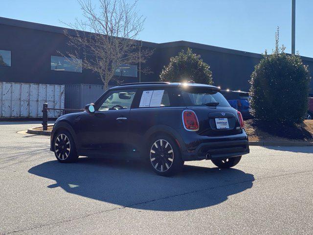 used 2022 MINI Hardtop car, priced at $21,000