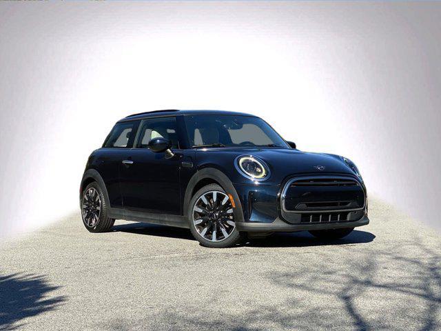 used 2022 MINI Hardtop car, priced at $21,000