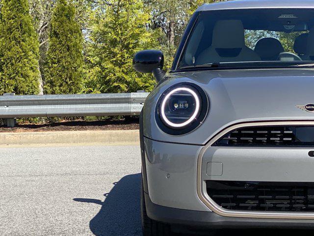 new 2025 MINI Hardtop car, priced at $39,810