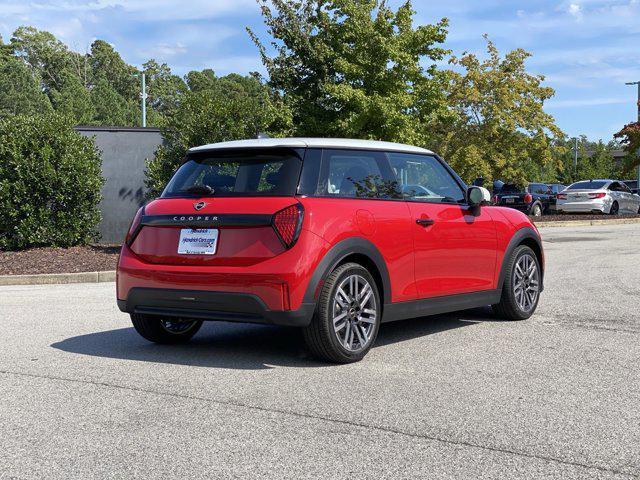 new 2025 MINI Hardtop car, priced at $32,420