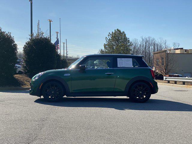 used 2021 MINI Hardtop car, priced at $22,988