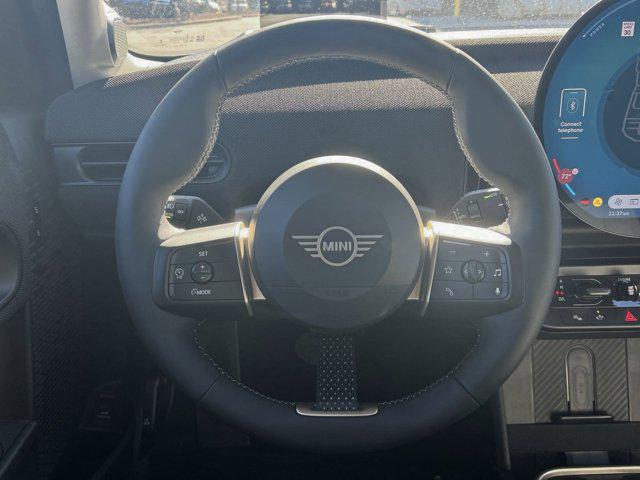 new 2025 MINI Hardtop car, priced at $38,545