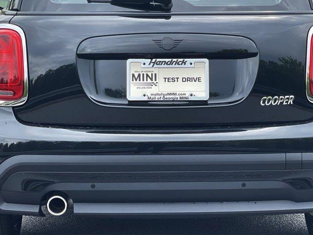 new 2024 MINI Hardtop car, priced at $35,515