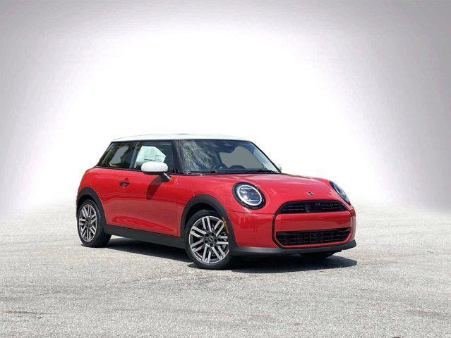 new 2025 MINI Hardtop car, priced at $32,420