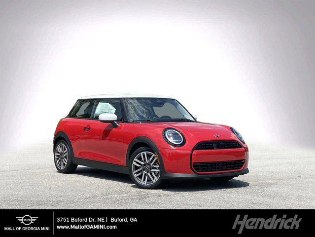 new 2025 MINI Hardtop car, priced at $32,420