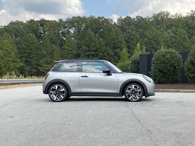 used 2025 MINI Hardtop car, priced at $31,988