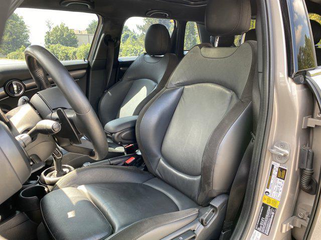 used 2022 MINI Hardtop car, priced at $23,988